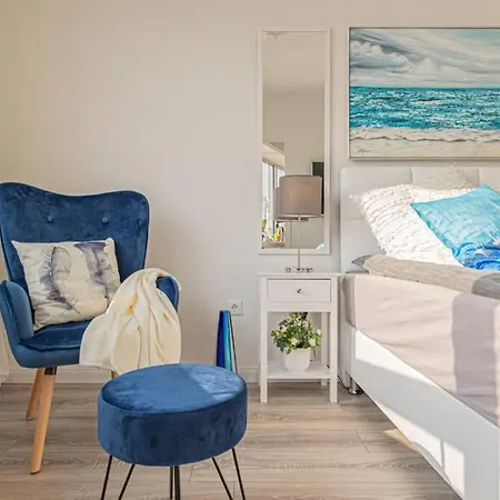 Traumblick! Mitten Im Wasser U. Doch Ganz Oben:) *