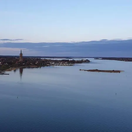 Traumblick! Mitten Im Wasser U. Doch Ganz Oben:) *