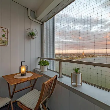 Apartamento Traumblick! Mitten Im Wasser U. Doch Ganz Oben:) *