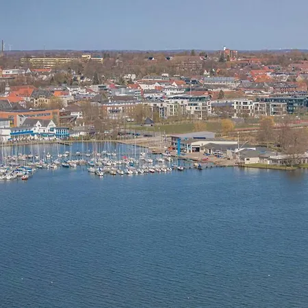 Traumblick! Mitten Im Wasser U. Doch Ganz Oben:) Apartament
